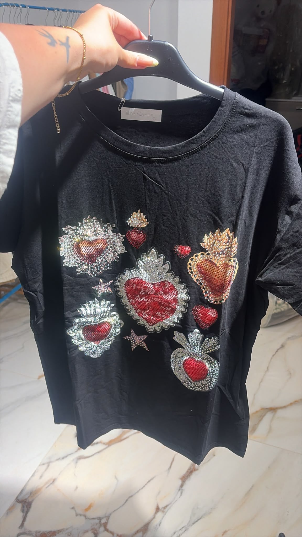 T-shirt cuore sacro