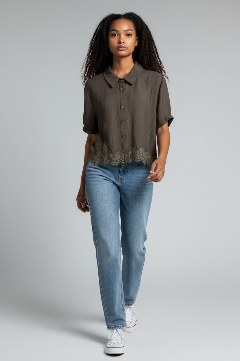 Camicia crop pizzo